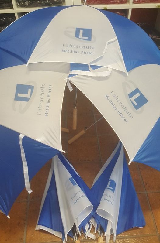 Regenschirme bedruckt 